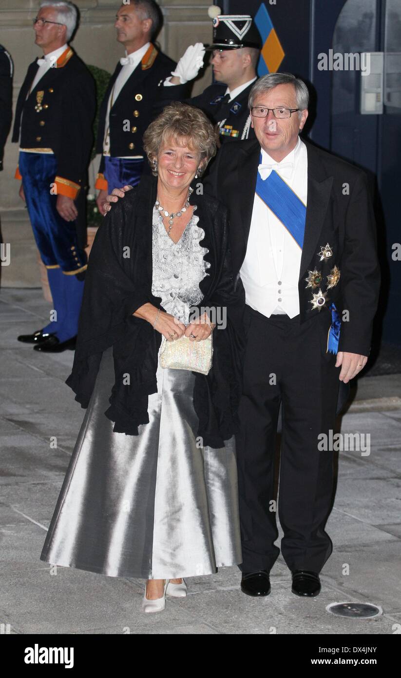Jean Claude Juncker and wife Christiane attends the gala dinner at the  wedding of Hereditary Grand Duke Guillaume of Luxembourg and his bride,  Countess Stephanie de Lannoy Luxembourg City, Luxembourg - 19.10.12