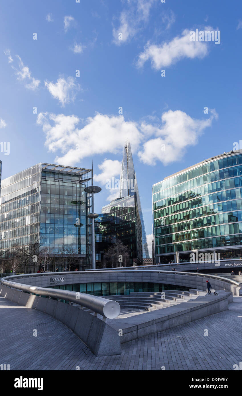 The shard glass hi-res stock photography and images - Alamy