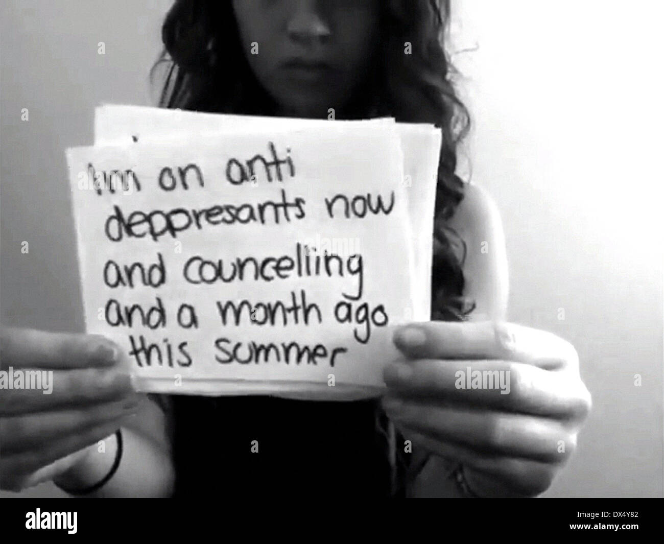 amanda todd nudes A still from Amanda Todd's YouTube video telling the story of years of  bullying after having a nude photo sent to classmates. Canadian Amanda, 15,  committed suicide one month after creating a