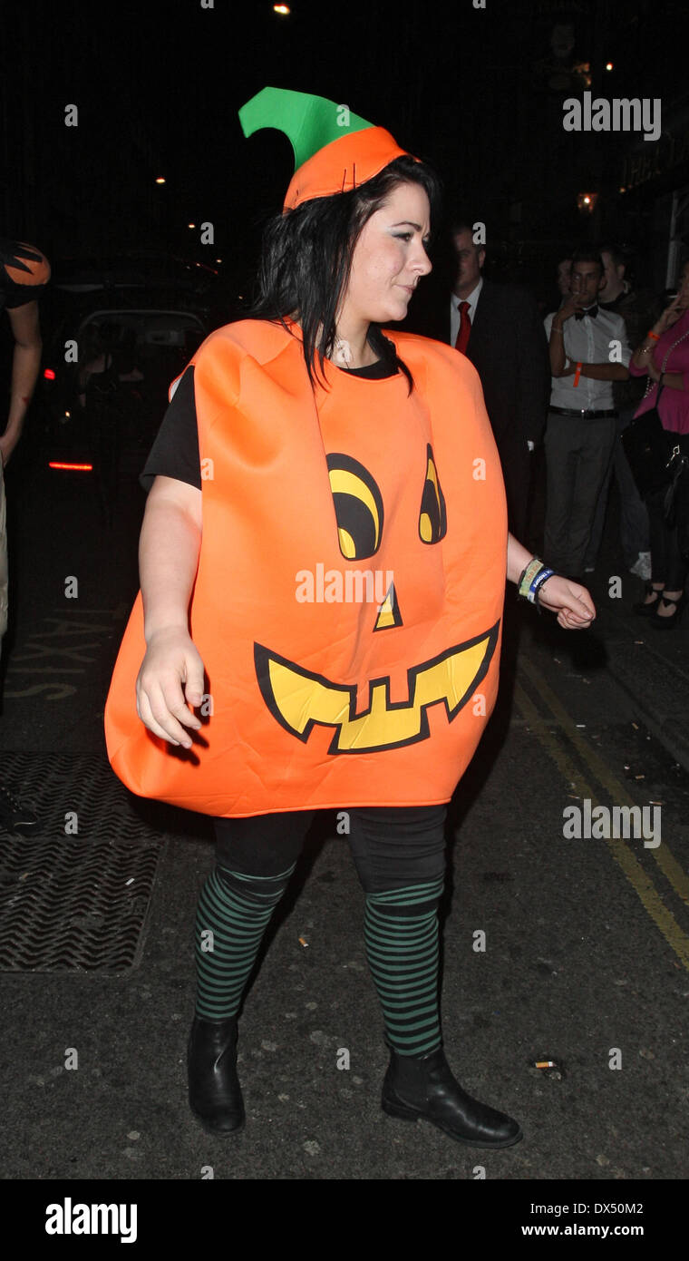 Lucy spraggon hi-res stock photography and images - Alamy
