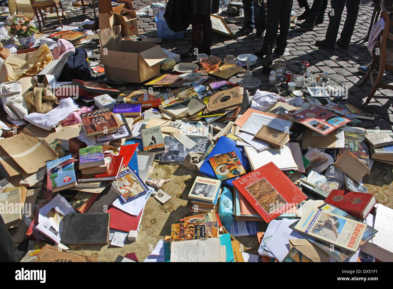 Sunday Flea Market, Place Duburg, Bordeaux, France Stock Photo Alamy