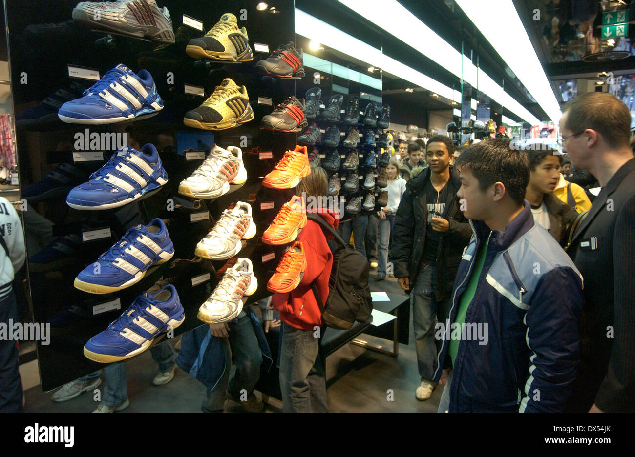 adidas performance outlet