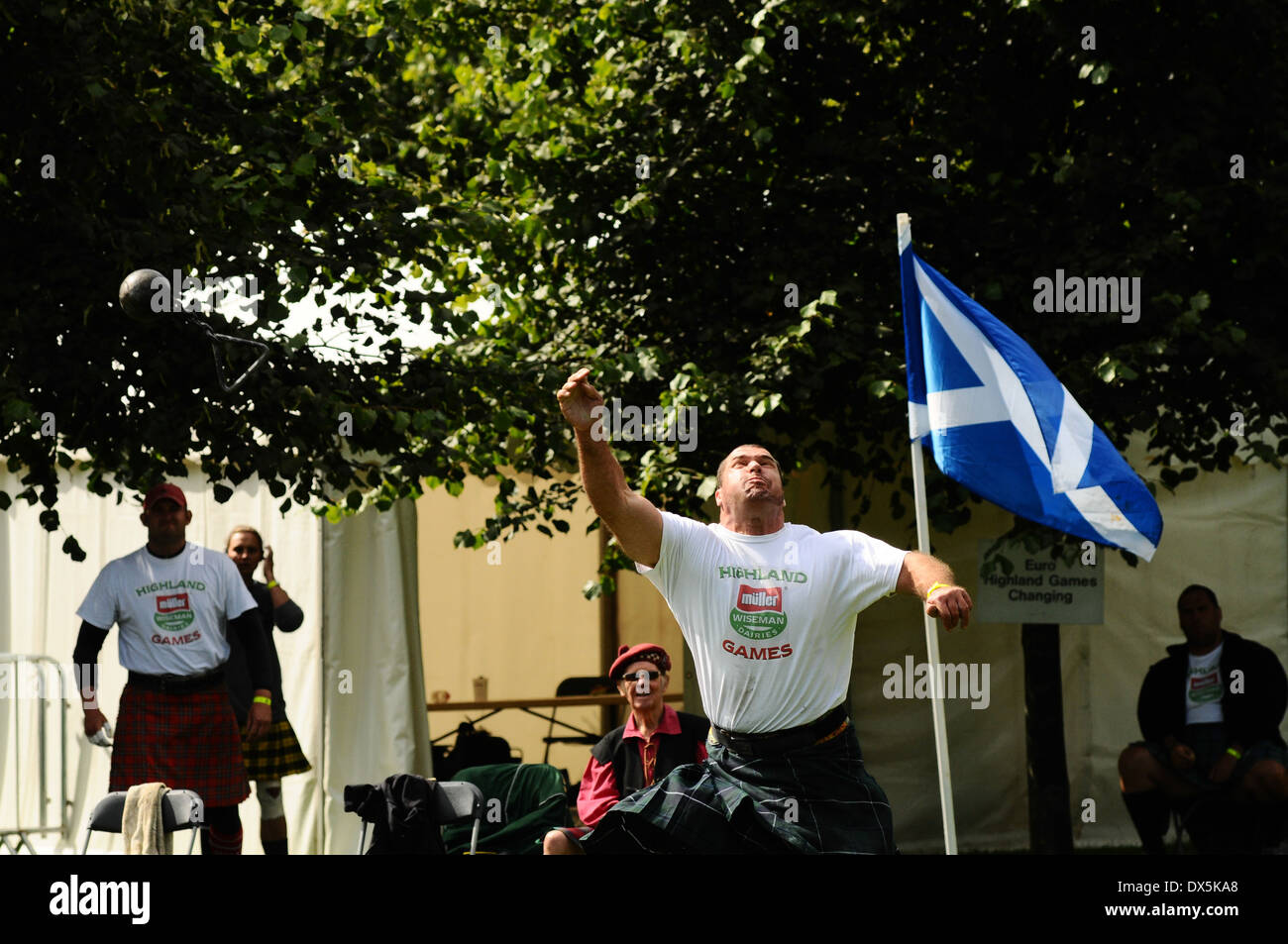 Scottish heavy weight competitors in Glasgow Green during the World
