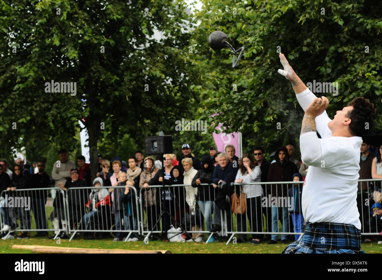 Scottish heavy weight competitors in Glasgow Green during the World