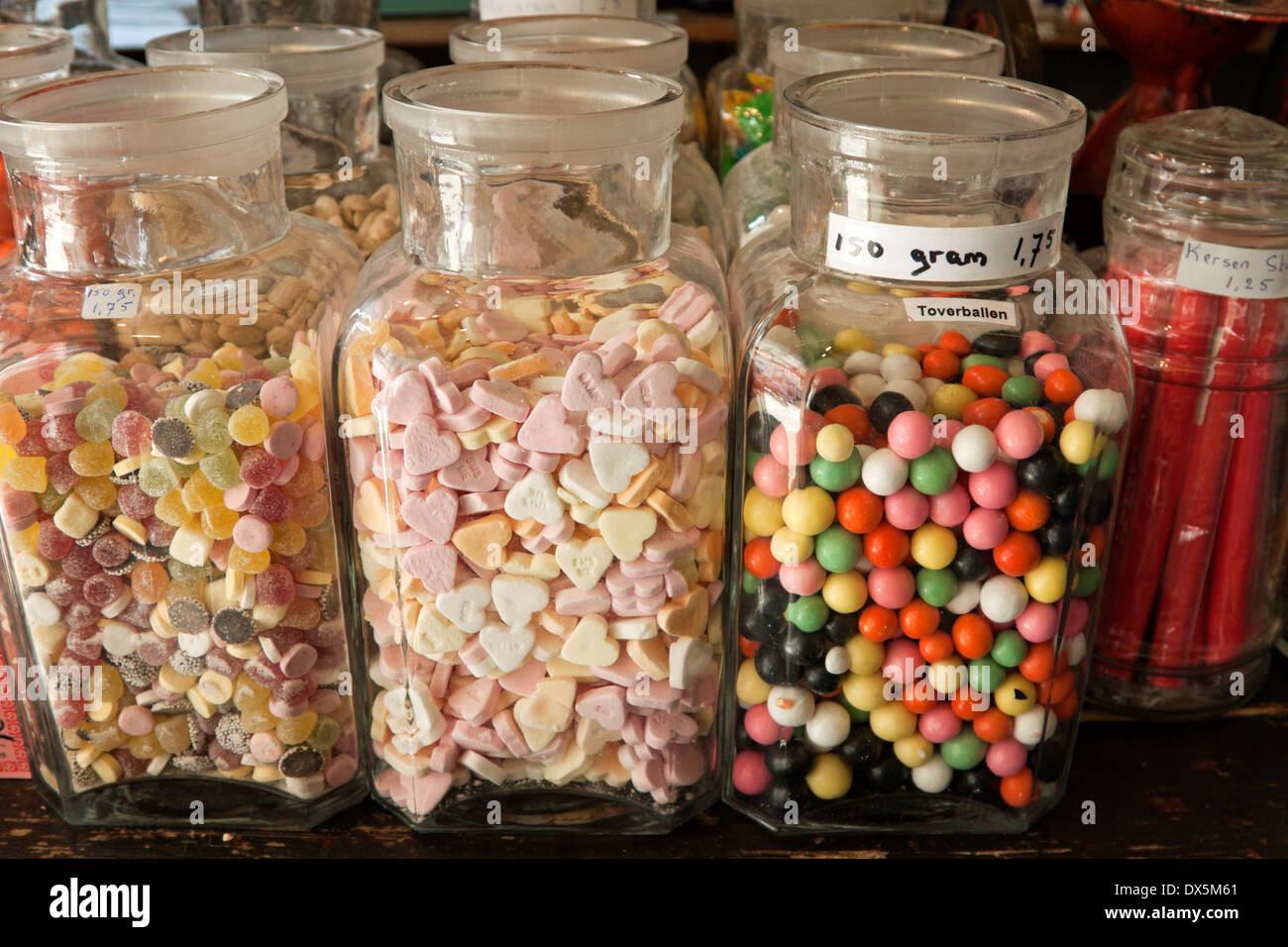 Old fashioned sweet shop interior hires stock photography and images