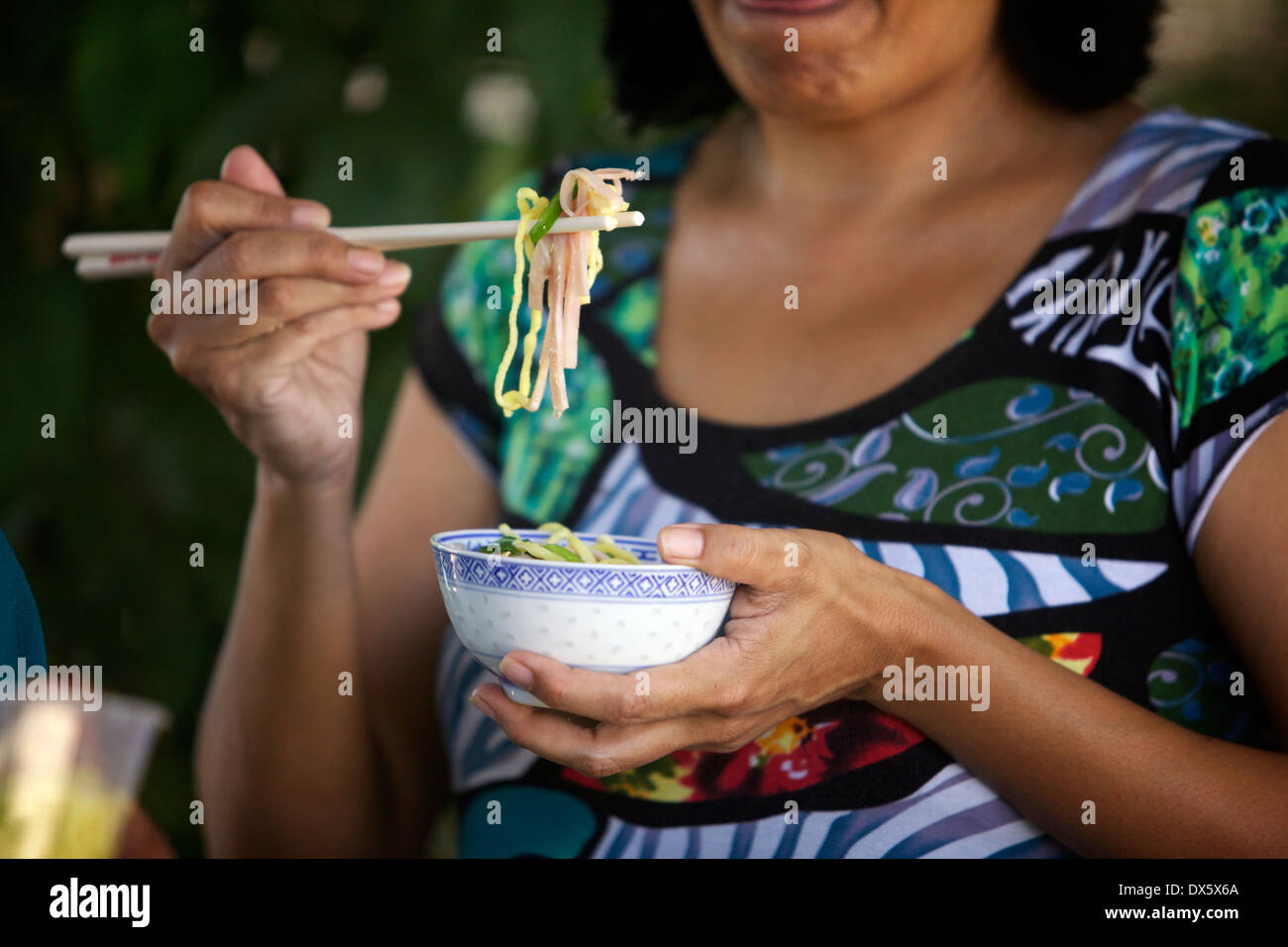 Aboriginal cooking australia hi-res stock photography and images - Alamy