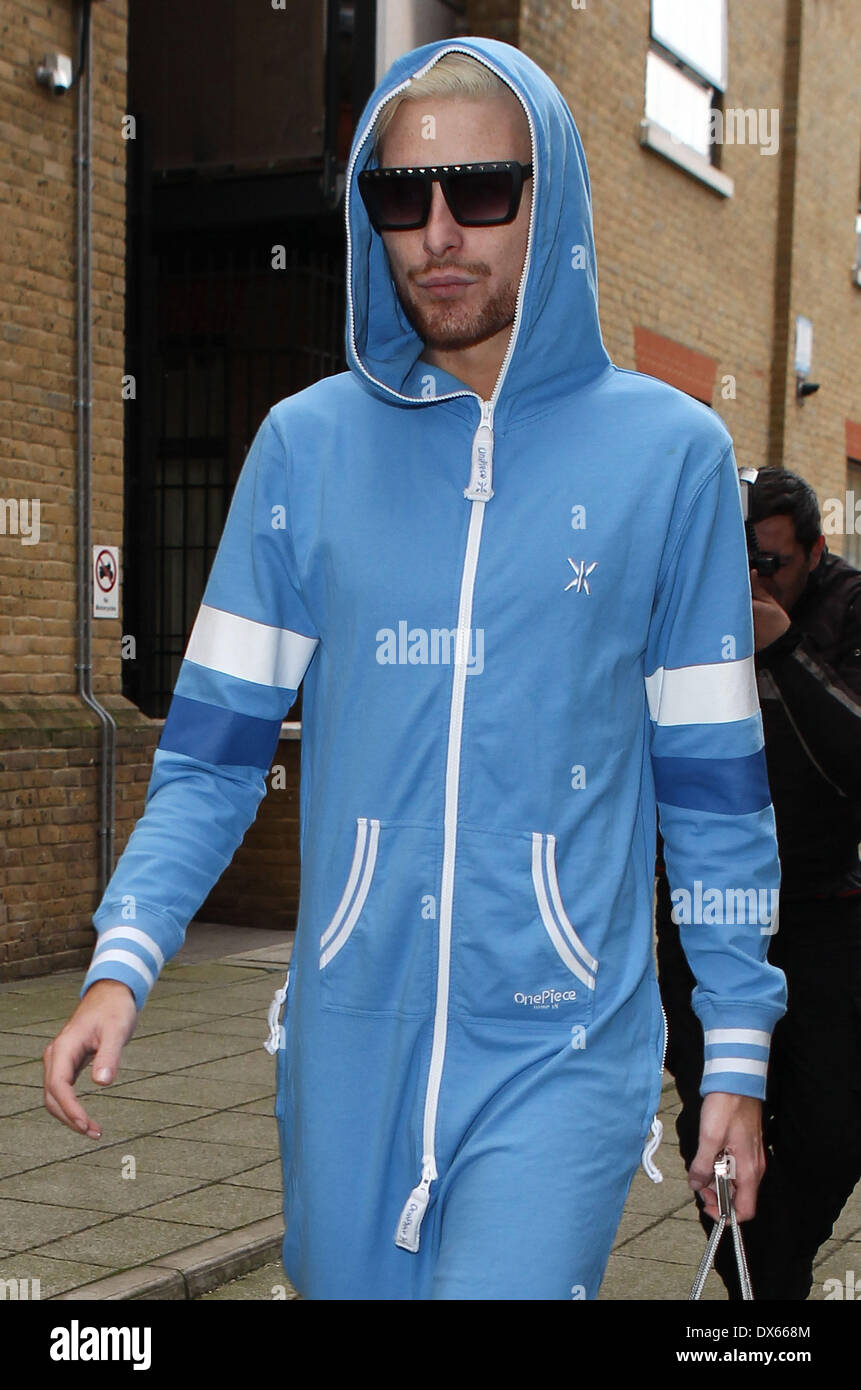 Rylan Clark (Blue Jacket) Taille Mini