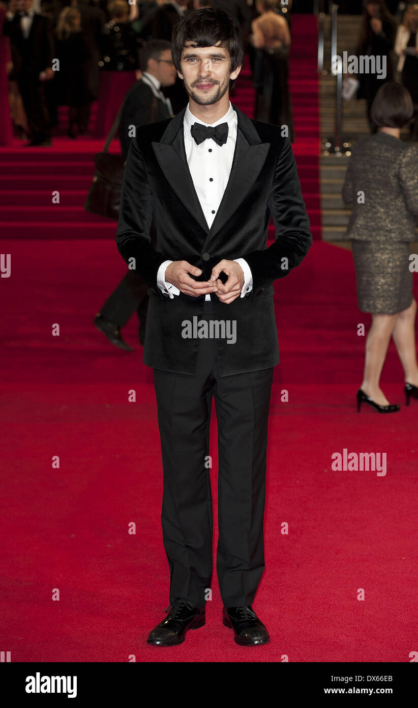 Ben whishaw skyfall hi-res stock photography and images - Alamy