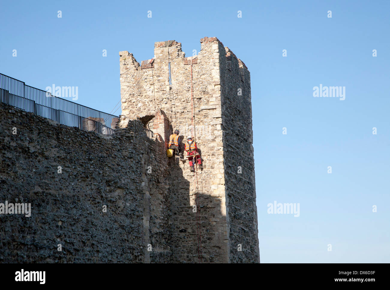 Medieval stonemasons historic hires stock photography and images Alamy