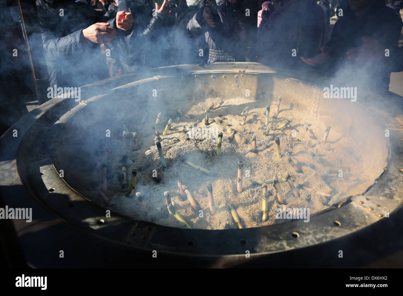 Incense smoke in senso ji temple hi-res stock photography and images ...
