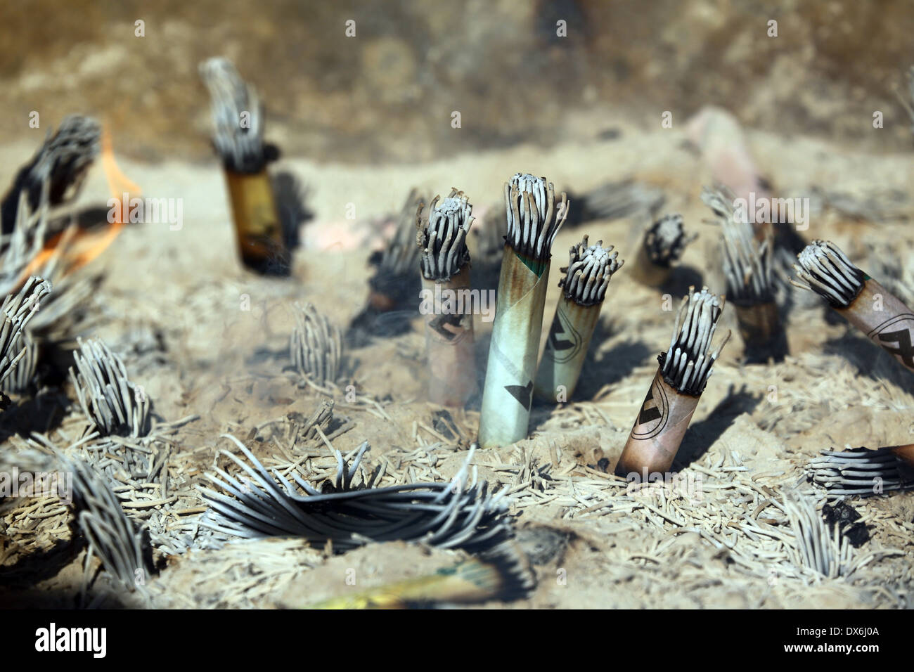 Japanese shrine incense hi-res stock photography and images - Alamy