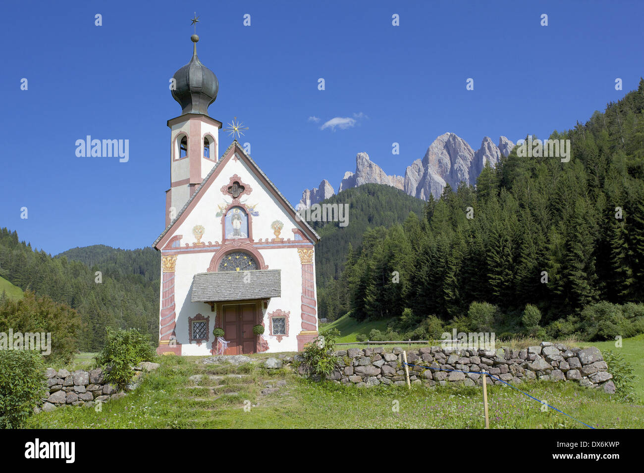 Europe, Italy, Italian Dolomites, Bolzano Province, Val di Funes