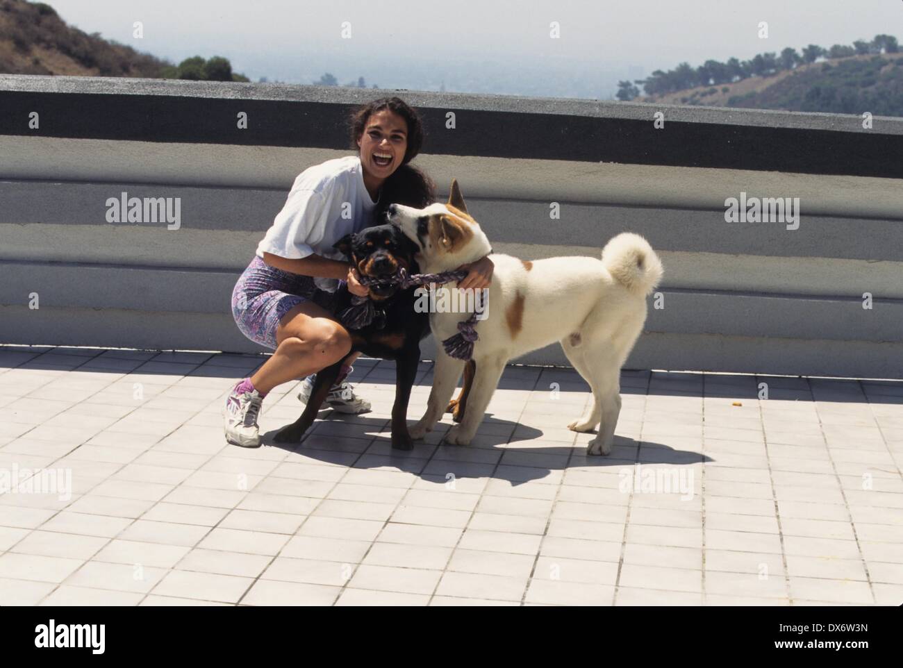 Wanda acuna hi-res stock photography and images - Alamy