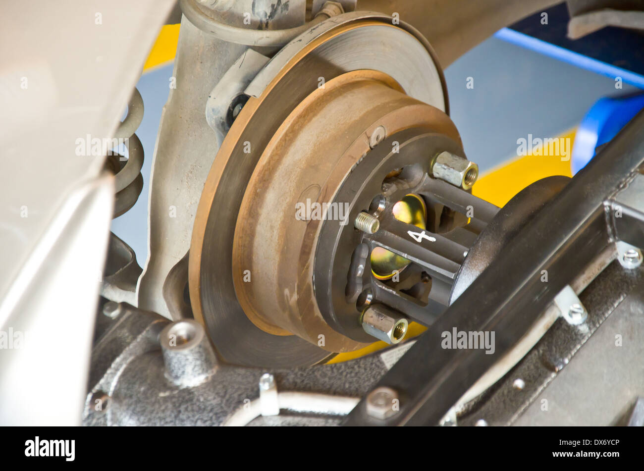 cleaning disk brakes