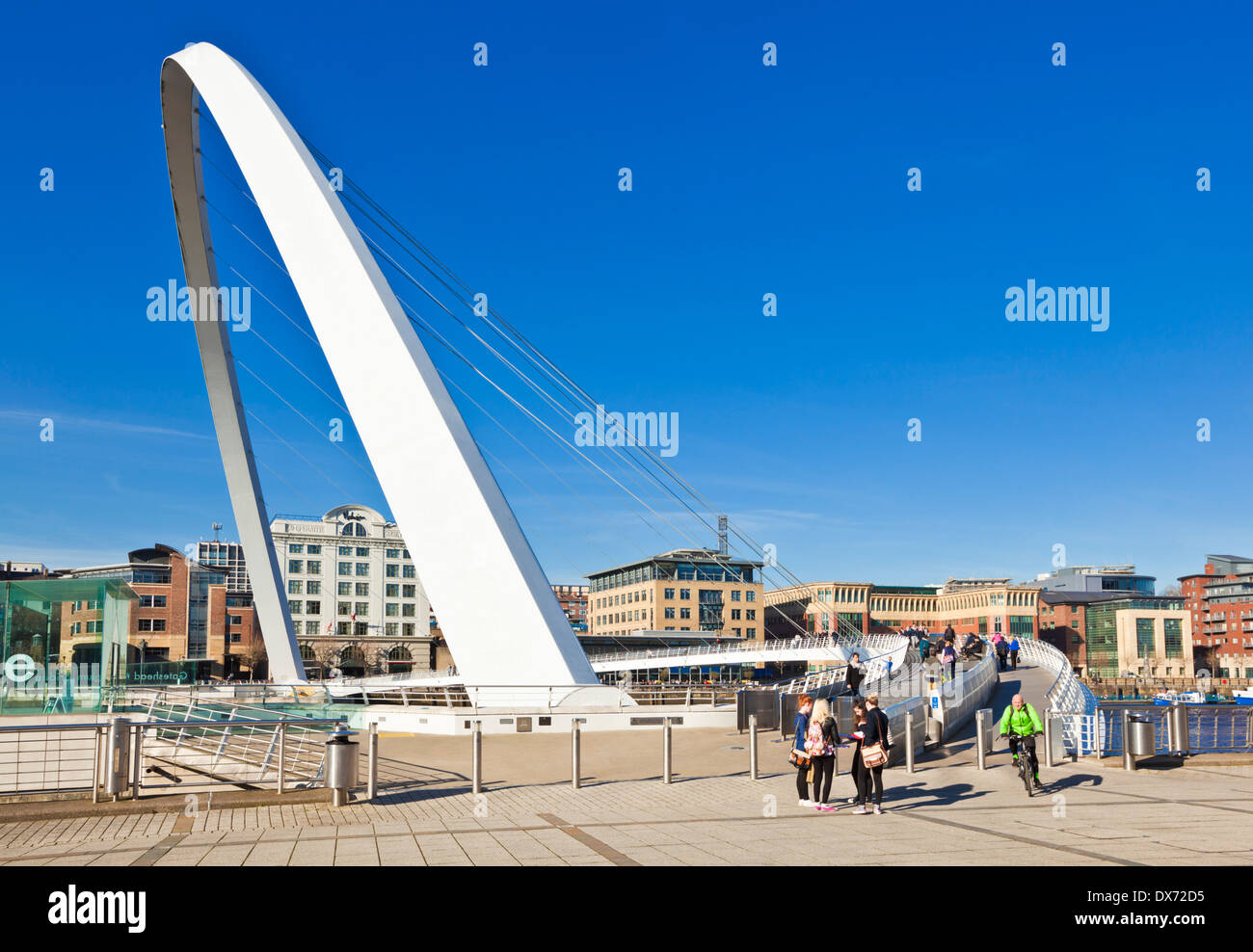 gateshead Millennium bridge over River Tyne Newcastle upon Tyne Tyne and Wear Tyneside England UK GB EU Europe Stock Photo