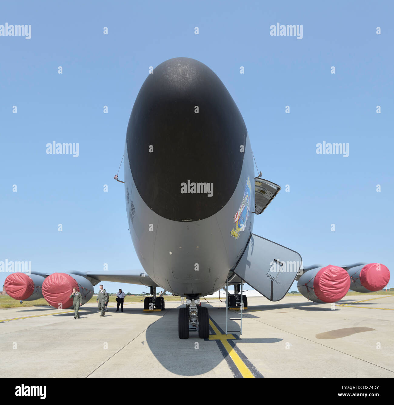 Boeing Aerial Refueling Tanker High Resolution Stock Photography and ...