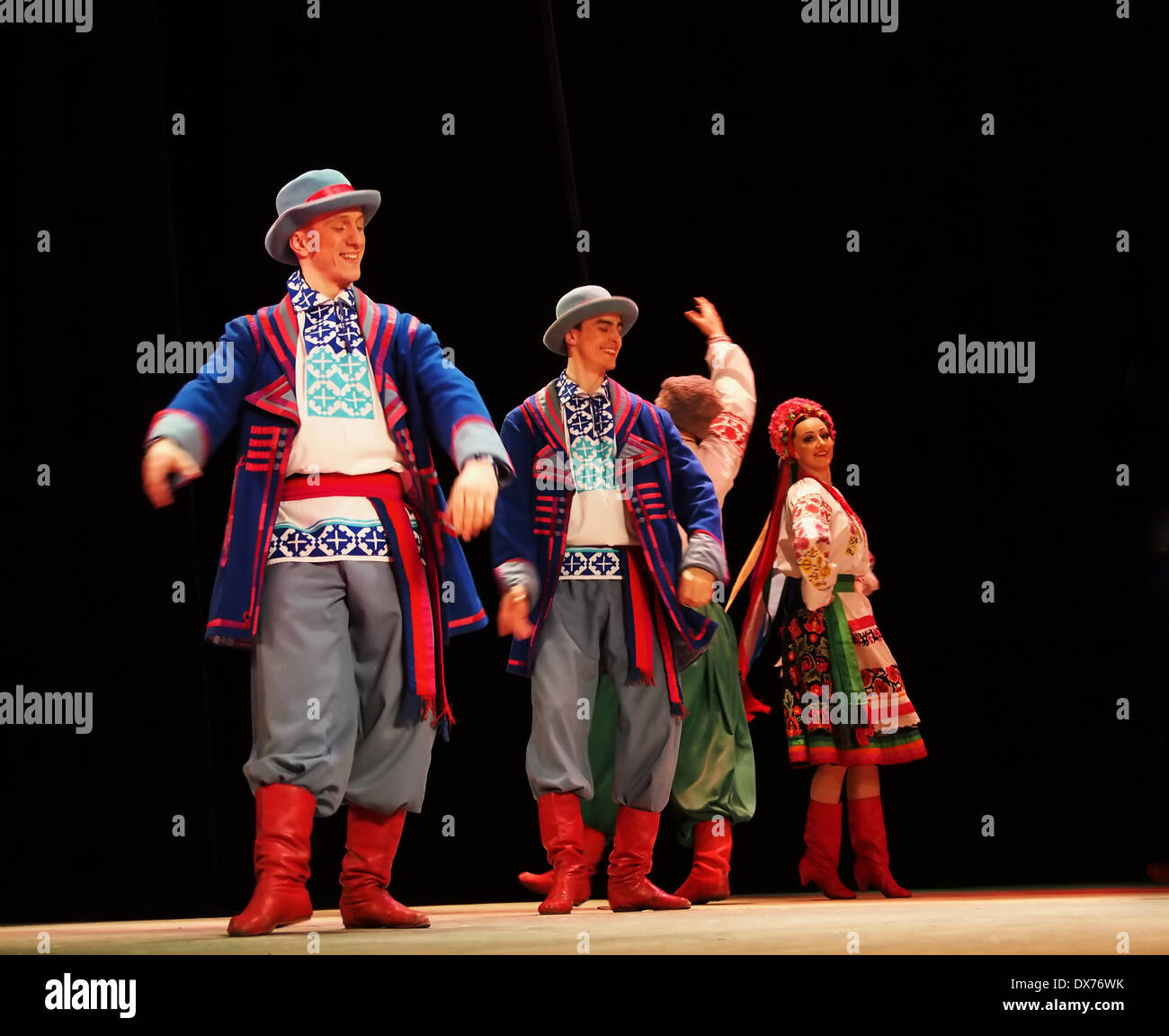 Lugansk, Ukraine. 18th January 2014. The Ukrainian National Folk Dance Ensemble named After P. Virsky, who is considered the best folkloric ballet dancer in the country, performed a live show on stage in Lugansk Credit:  Igor Golovnov/Alamy Live News Stock Photo