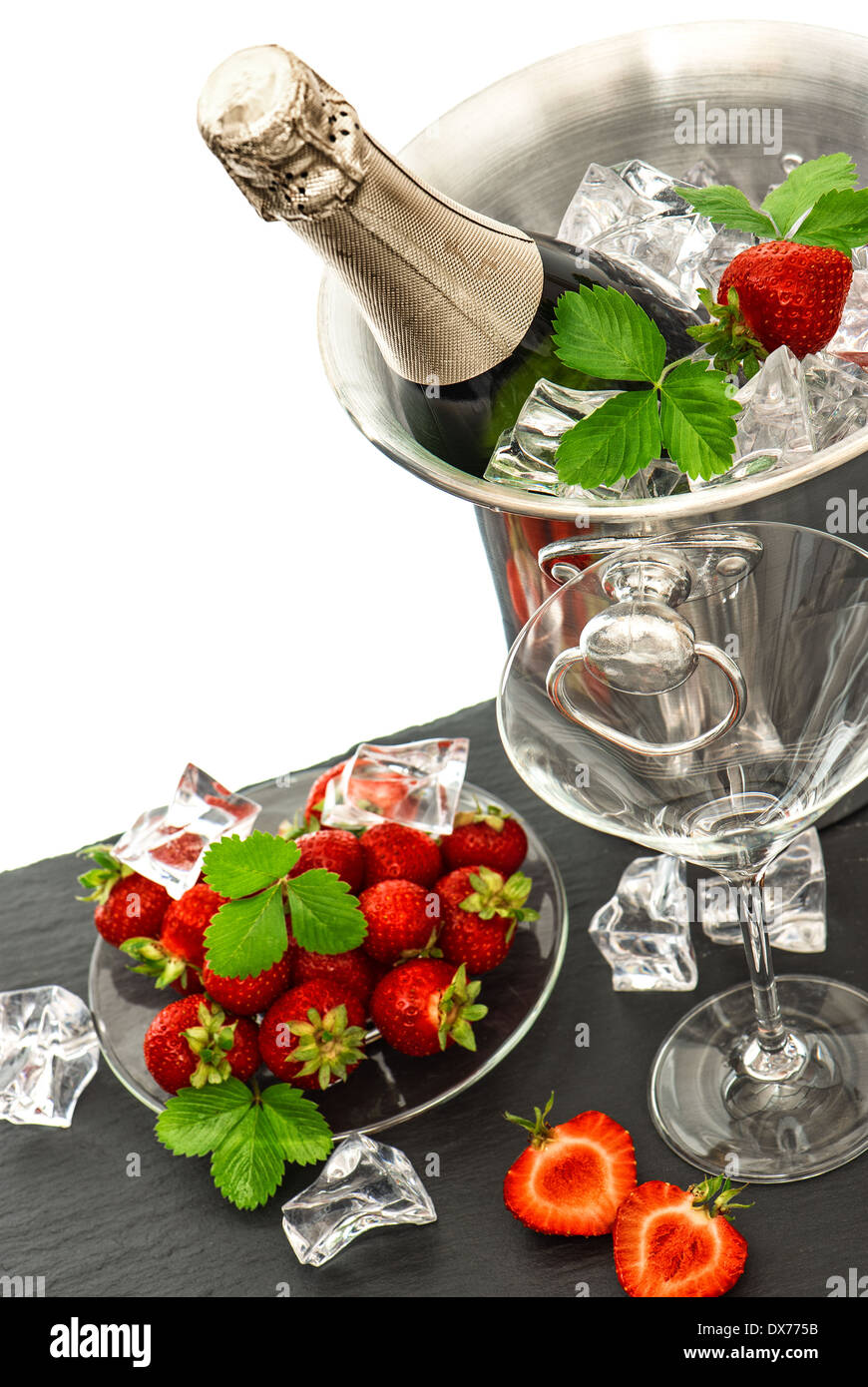 Strawberry wine cooler hi-res stock photography and images - Alamy