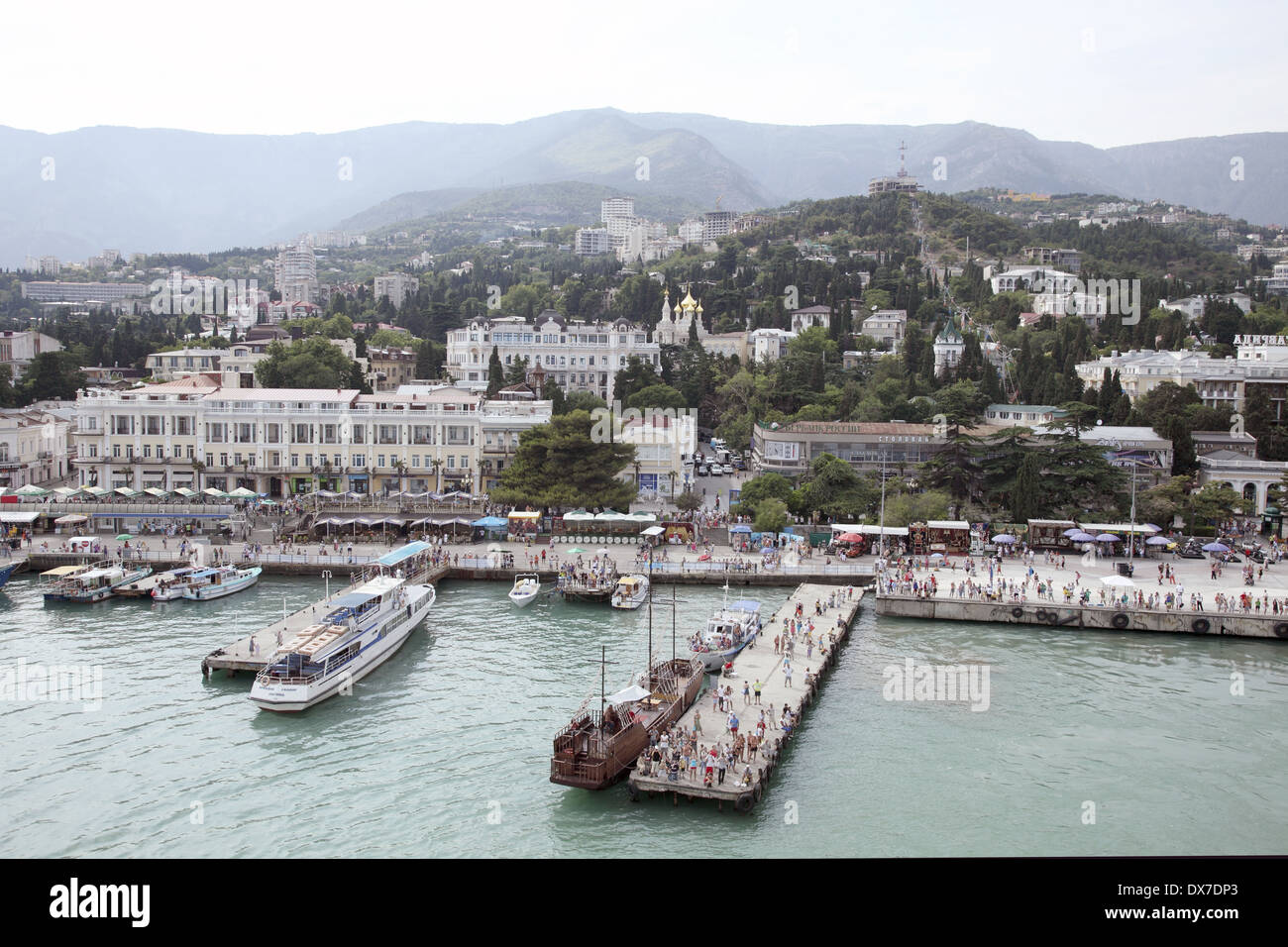 Ukraine. Black Sea. Yalta. Promenade and City from Sea Stock Photo Alamy