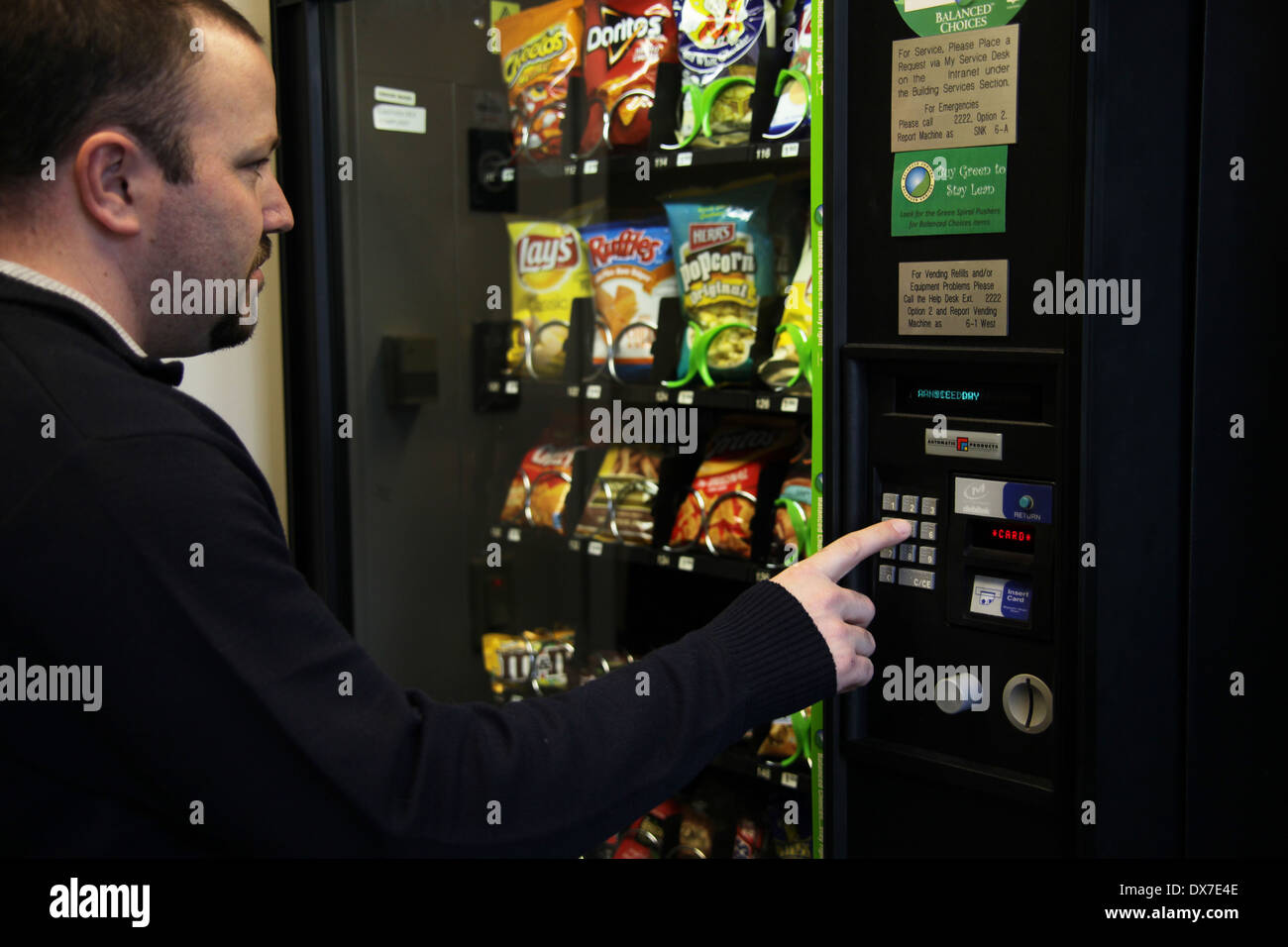 Popular chips in vending machine - USA Stock Photo - Alamy