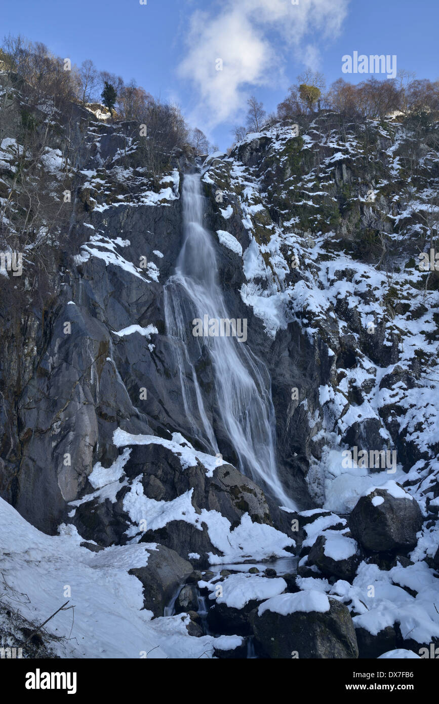 Aber Falls covered in snow nr Bagnor part of the Snowdonia National Park Stock Photo