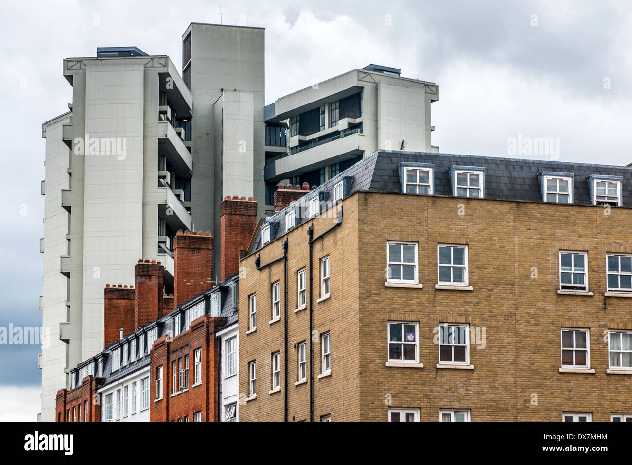 High rise social housing in the Borough of Hackney, East london Stock Photo