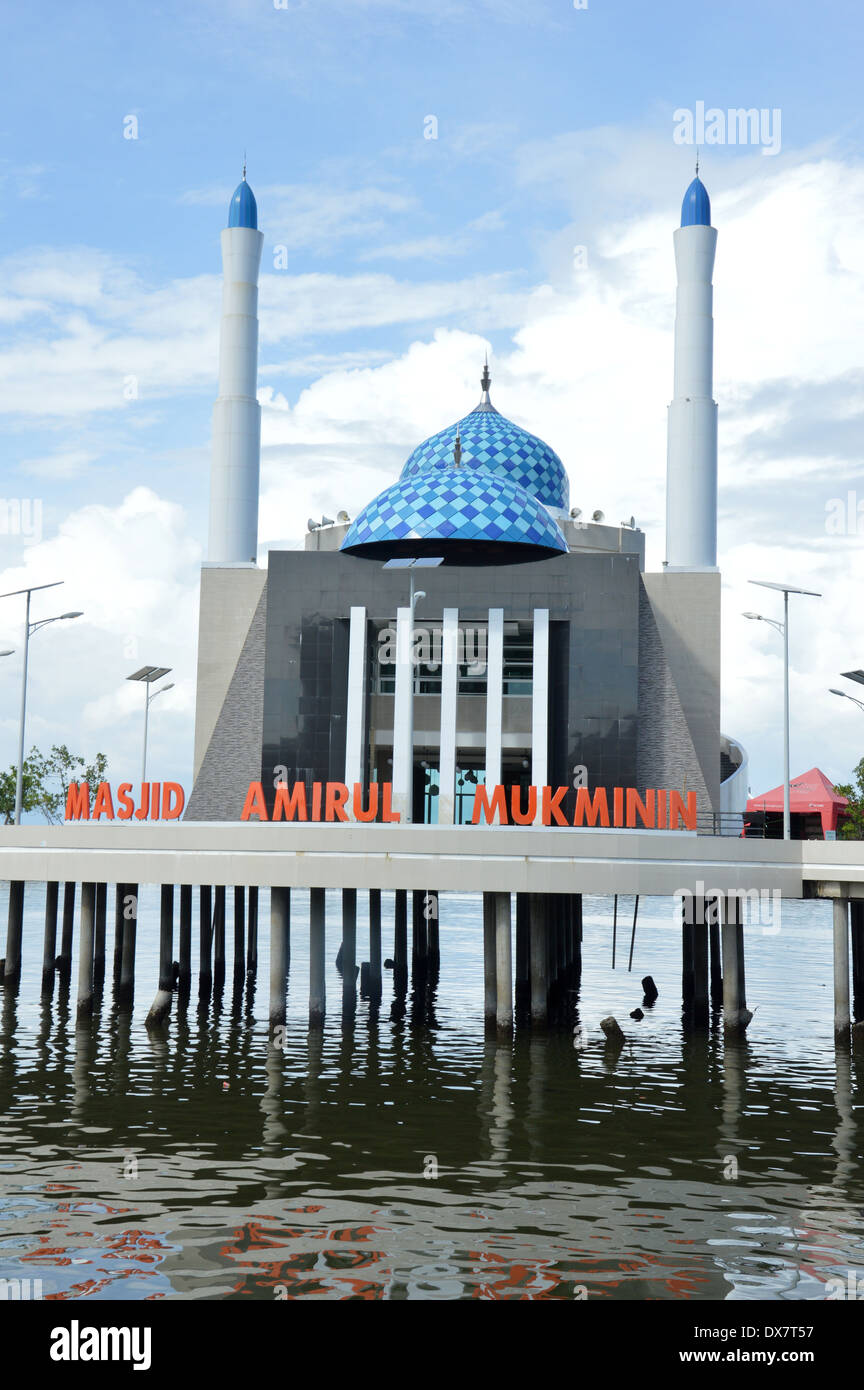 Amirul Mukmin A Floating Mosque In Makassar Indonesia Stock Photo Alamy<script async src=