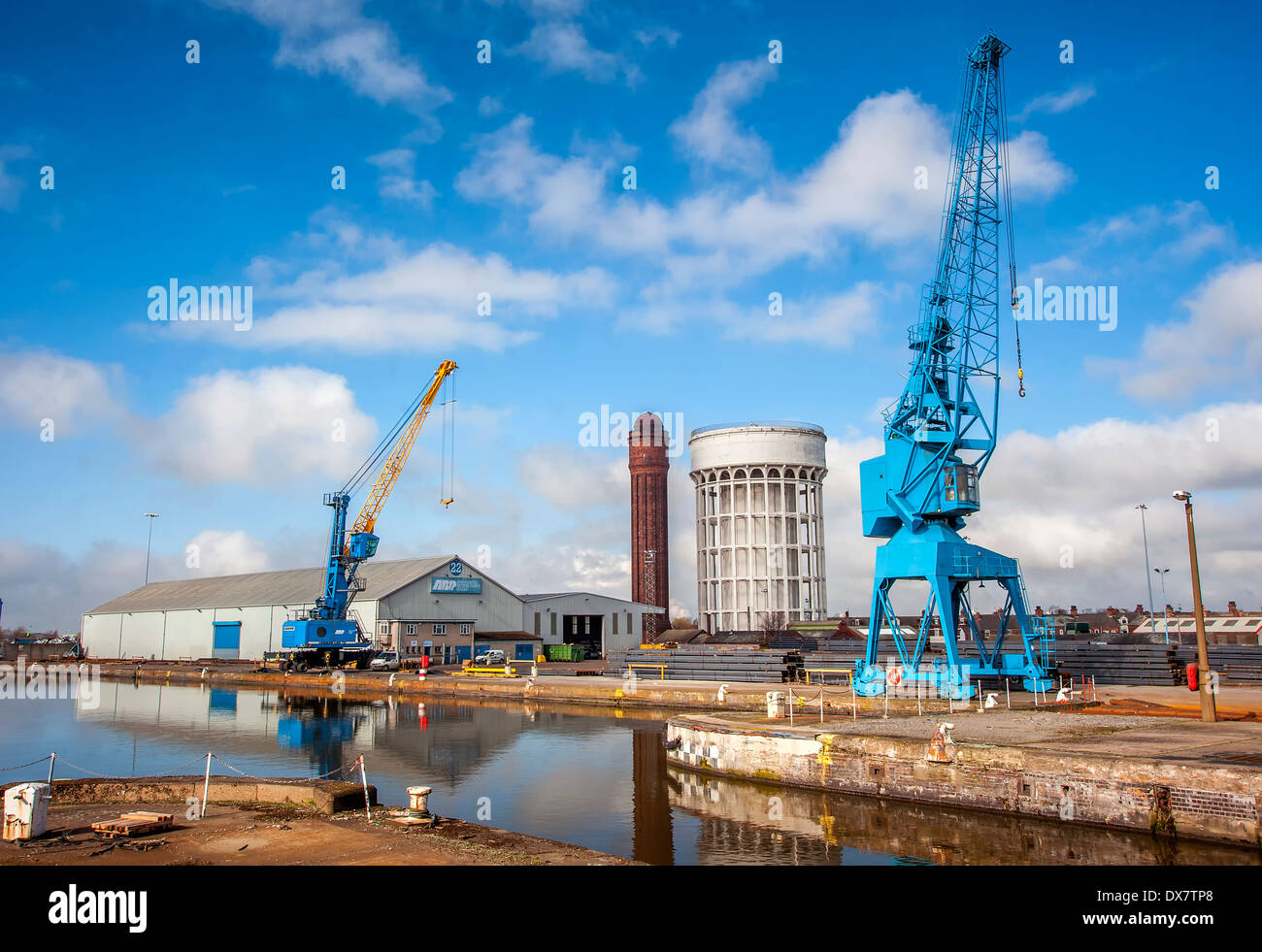 Crane along the riverside at the docks in Goole, Humberside Stock Photo