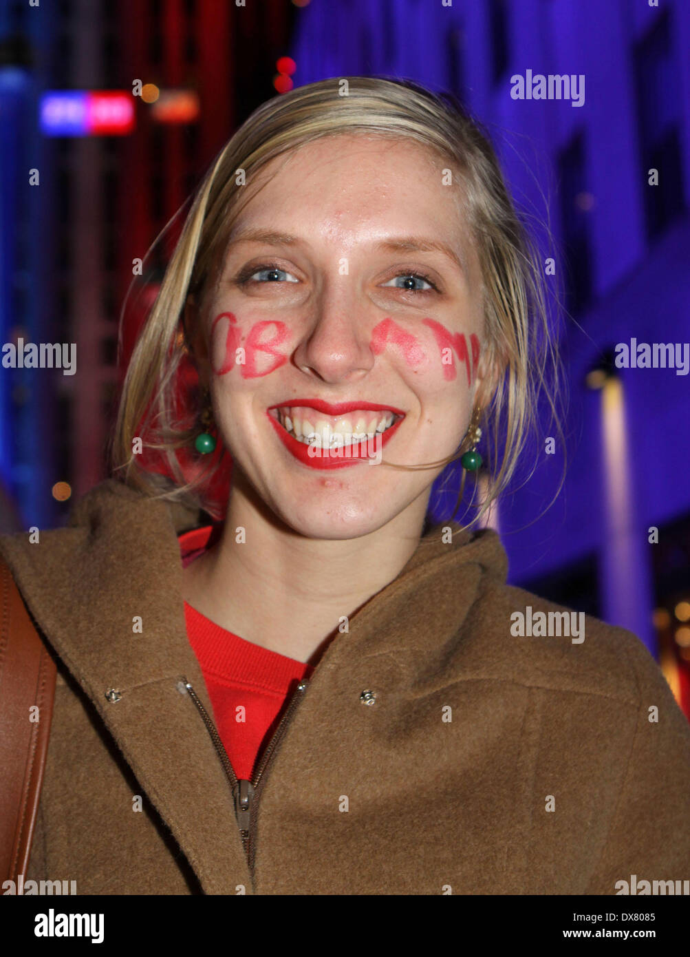 Supporters of Barack Obama gather outside New York City's Rockefeller ...