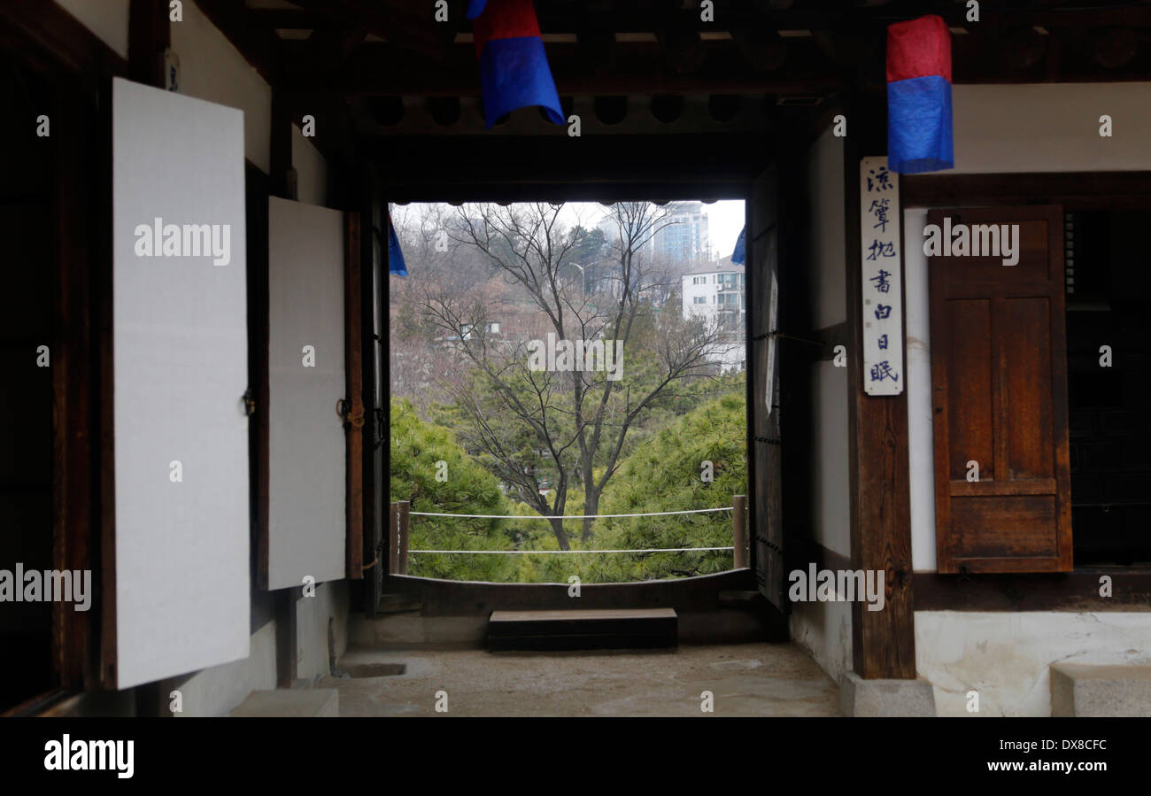 Korean traditional Hanok village in Seoul, South Korea Stock Photo - Alamy