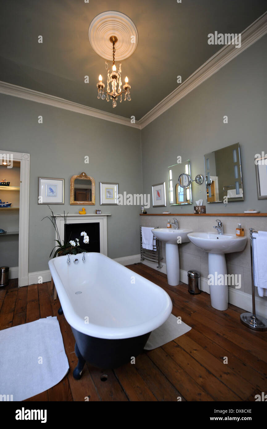 A luxury bathroom in a townhouse UK Stock Photo Alamy