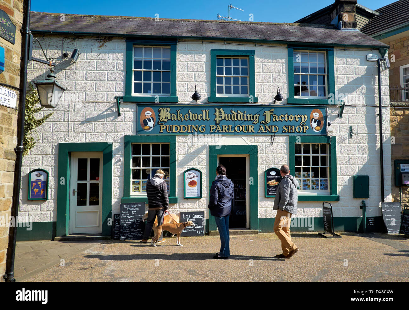 Bakewell pudding parlour shop Derbyshire England uk Stock Photo Alamy