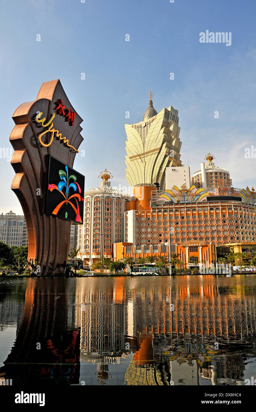 Gran Lisboa casino hotel Lisboa Cristal palace casino Macau China Stock Photo