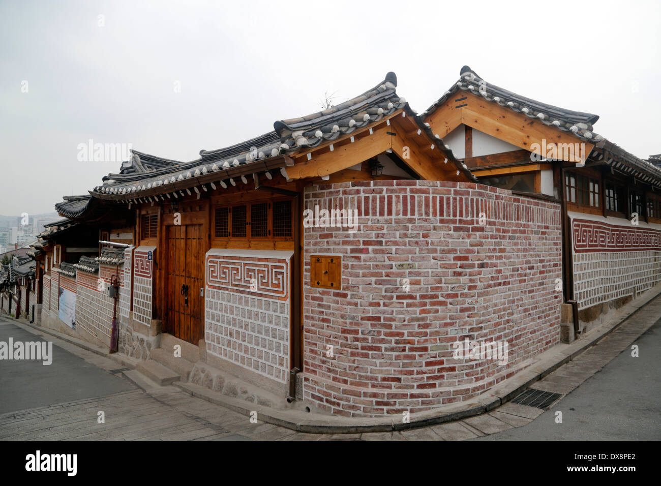 Korean traditional Hanok village in Seoul, South Korea Stock Photo - Alamy