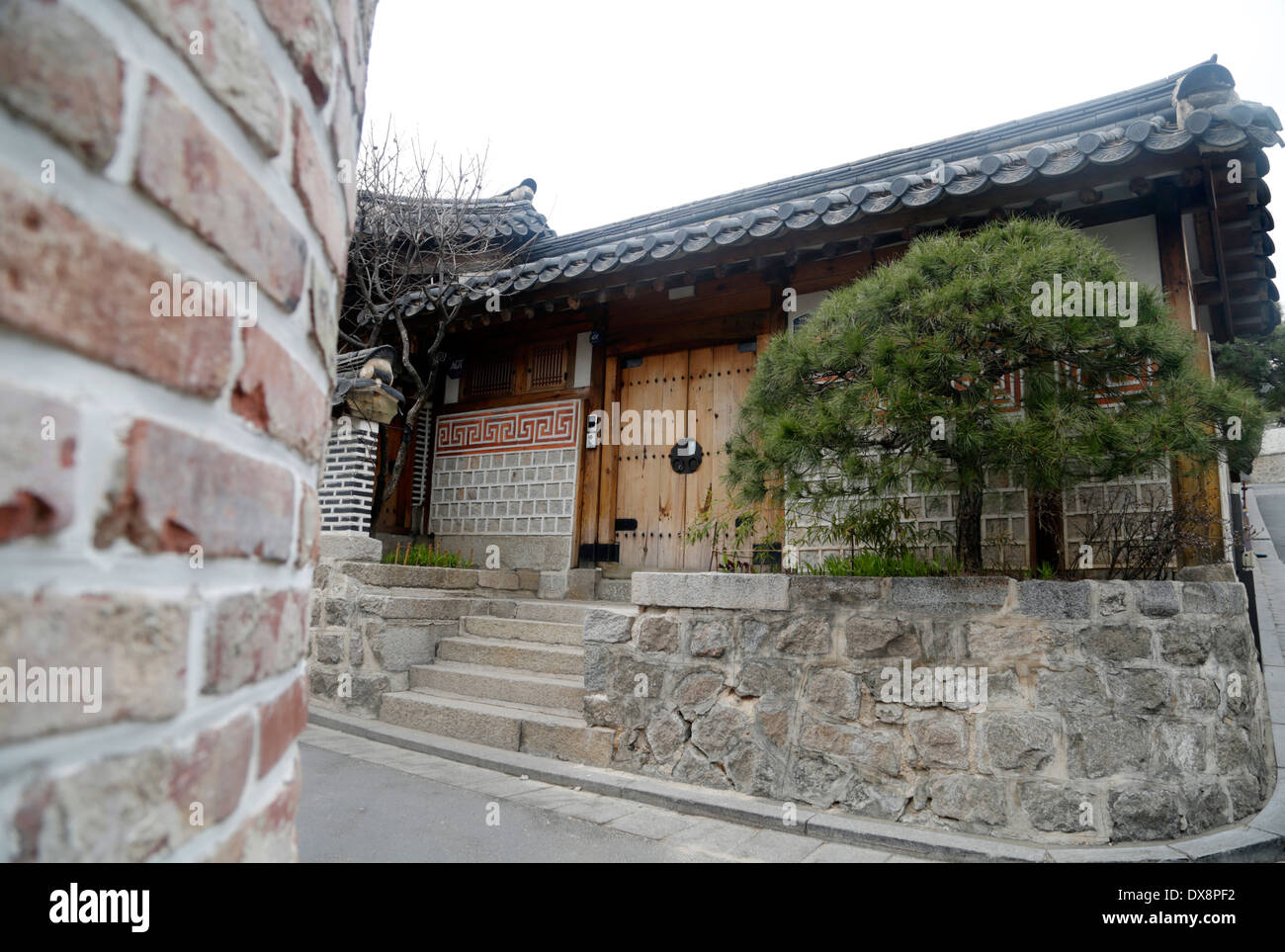 Korean traditional Hanok village in Seoul, South Korea Stock Photo - Alamy