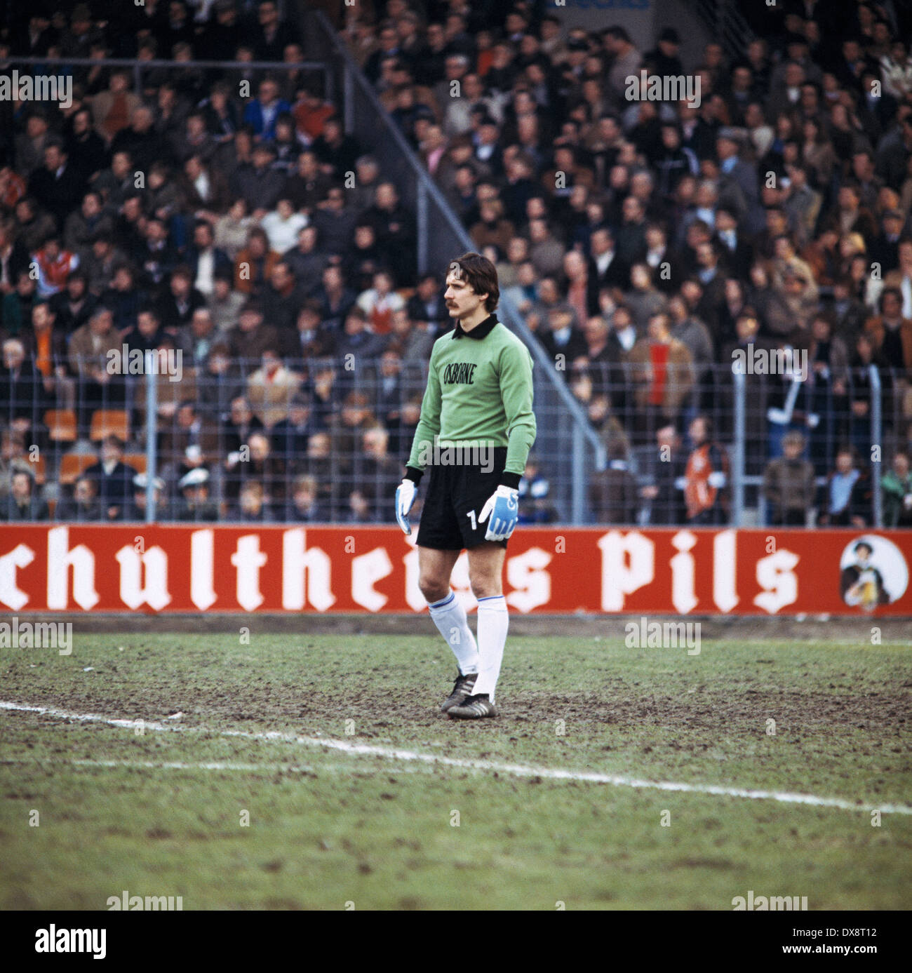 football, Bundesliga, 1978/1979, Stadium an der Castroper Strasse, VfL Bochum versus Eintracht Frankfurt 0:0, scene of the match, keeper Reinhard Mager (VfL) Stock Photo