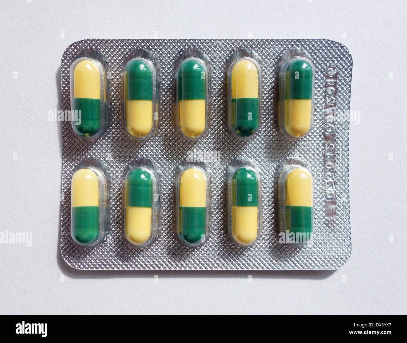 Tramadol capsules and yellow green