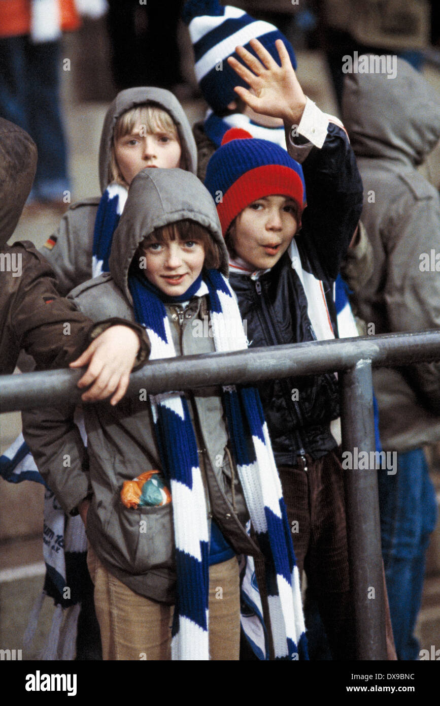 football, Bundesliga, 1979/1980, Ruhrstadion, VfL Bochum versus VfB Stuttgart 0:1, children, boys, Bochum football fans, scarfs white and blue coloured Stock Photo