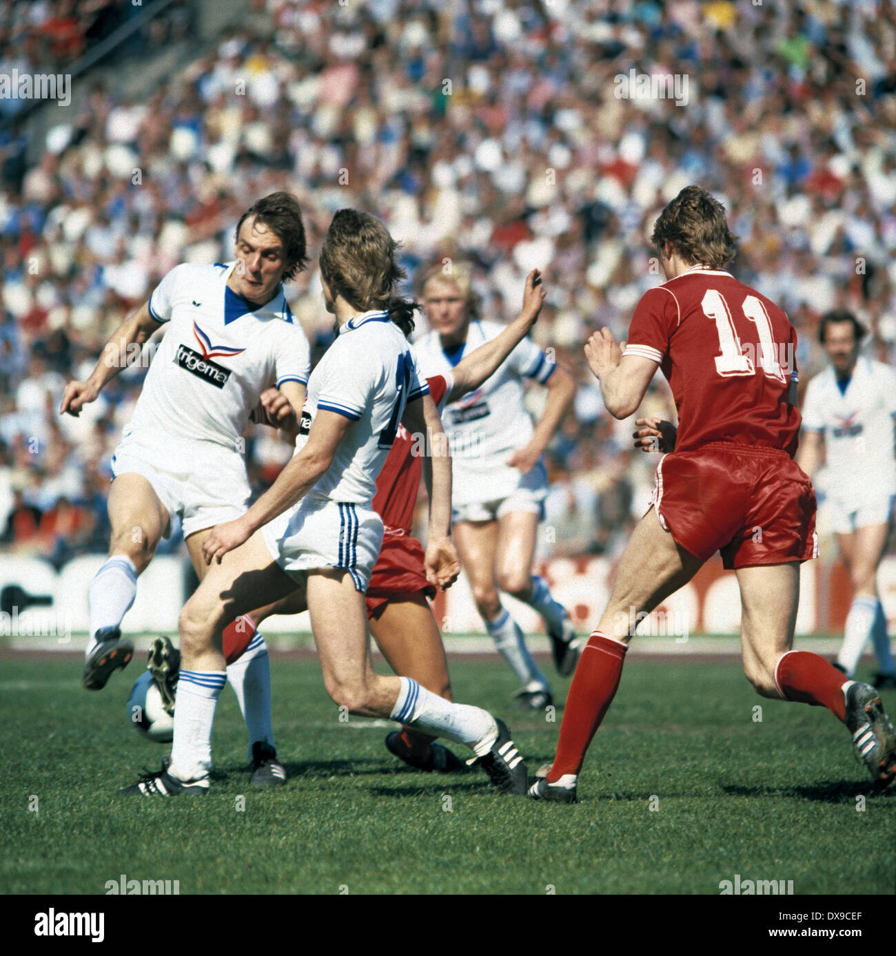 football, DFB Cup, 1979/1980, semifinal, Parkstadion, FC Schalke 04 versus 1. FC Cologne 0:2, scene of the match, Ruediger Abramczik (S04) left Stock Photo