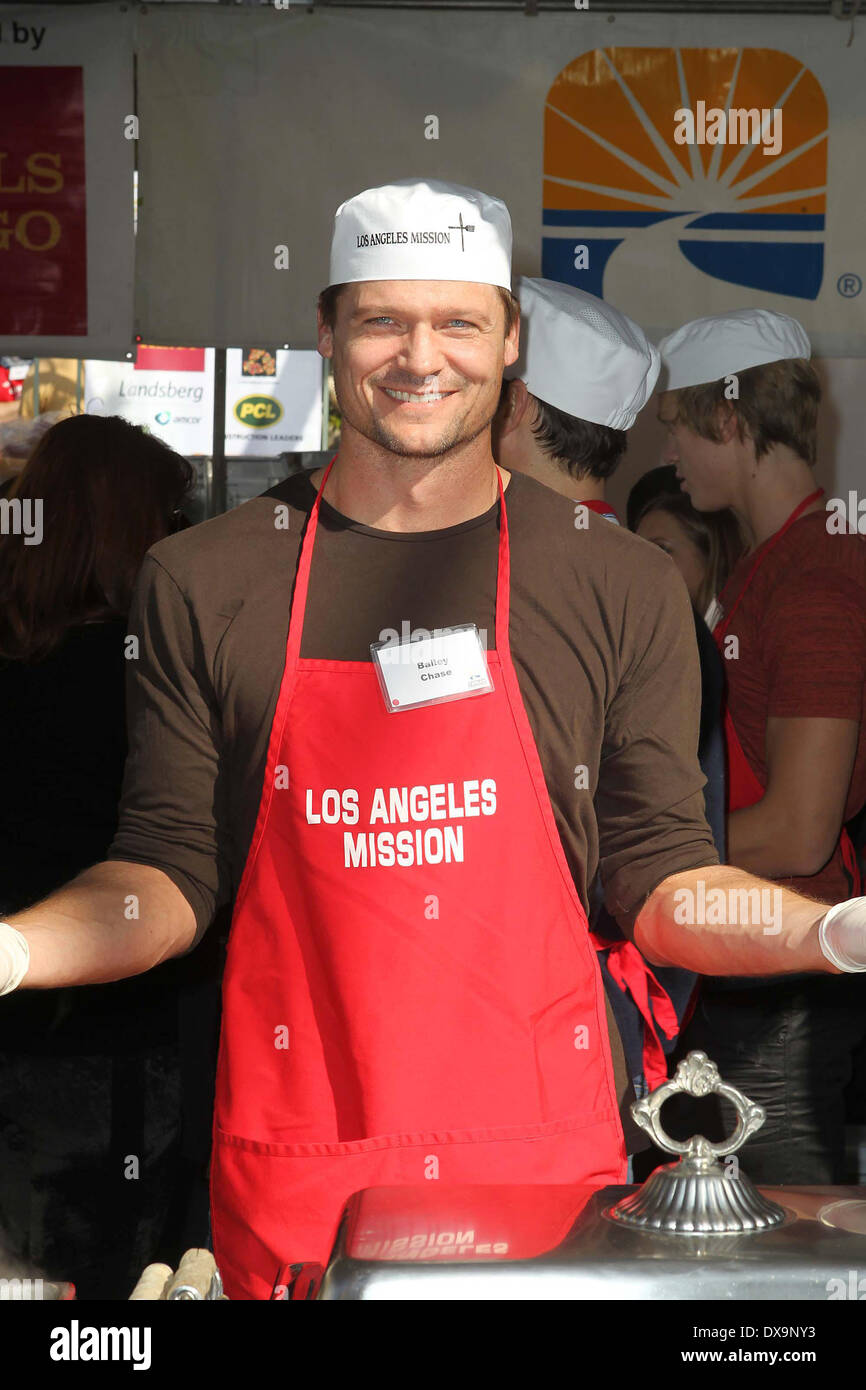 Bailey Chase, at the Los Angeles Mission's Thanksgiving for skid row homeless at the Los Angeles Mission. Los Angeles, California - 21.11.12 Featuring: Bailey Chase Where: Los Angeles, California, United States When: 21 Nov 2012 Stock Photo