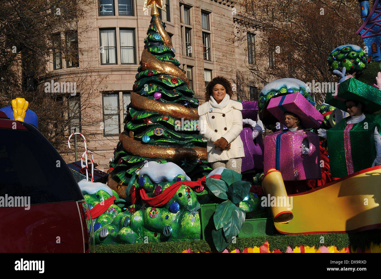 Rachel Crowe, at the 86th Annual Macy's Thanksgiving Day Parade ...