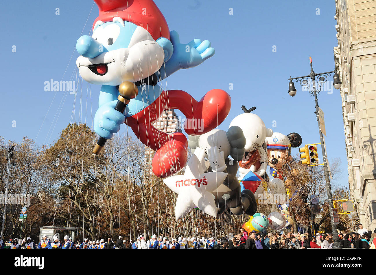 Macy S Parade Thanksgiving Balloon High Resolution Stock Photography And Images Alamy