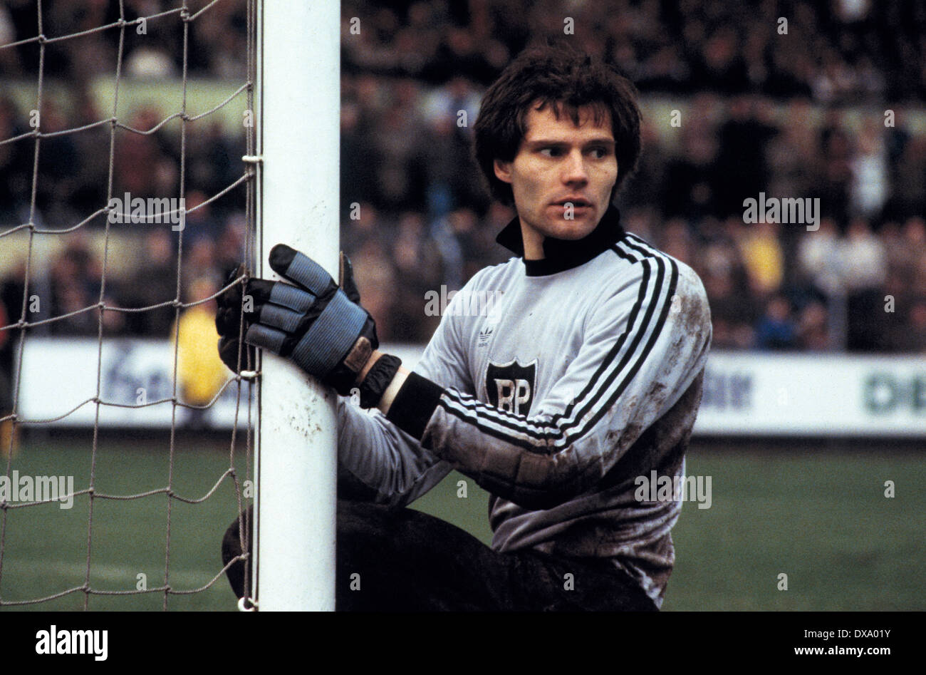 Spielszene, Torwart Heinz-Josef Koitka (HSV), Fussball, Bundesliga, 1980/1981, FC Bayer 05 Uerdingen gegen Hamburger SV 0:3 Stock Photo