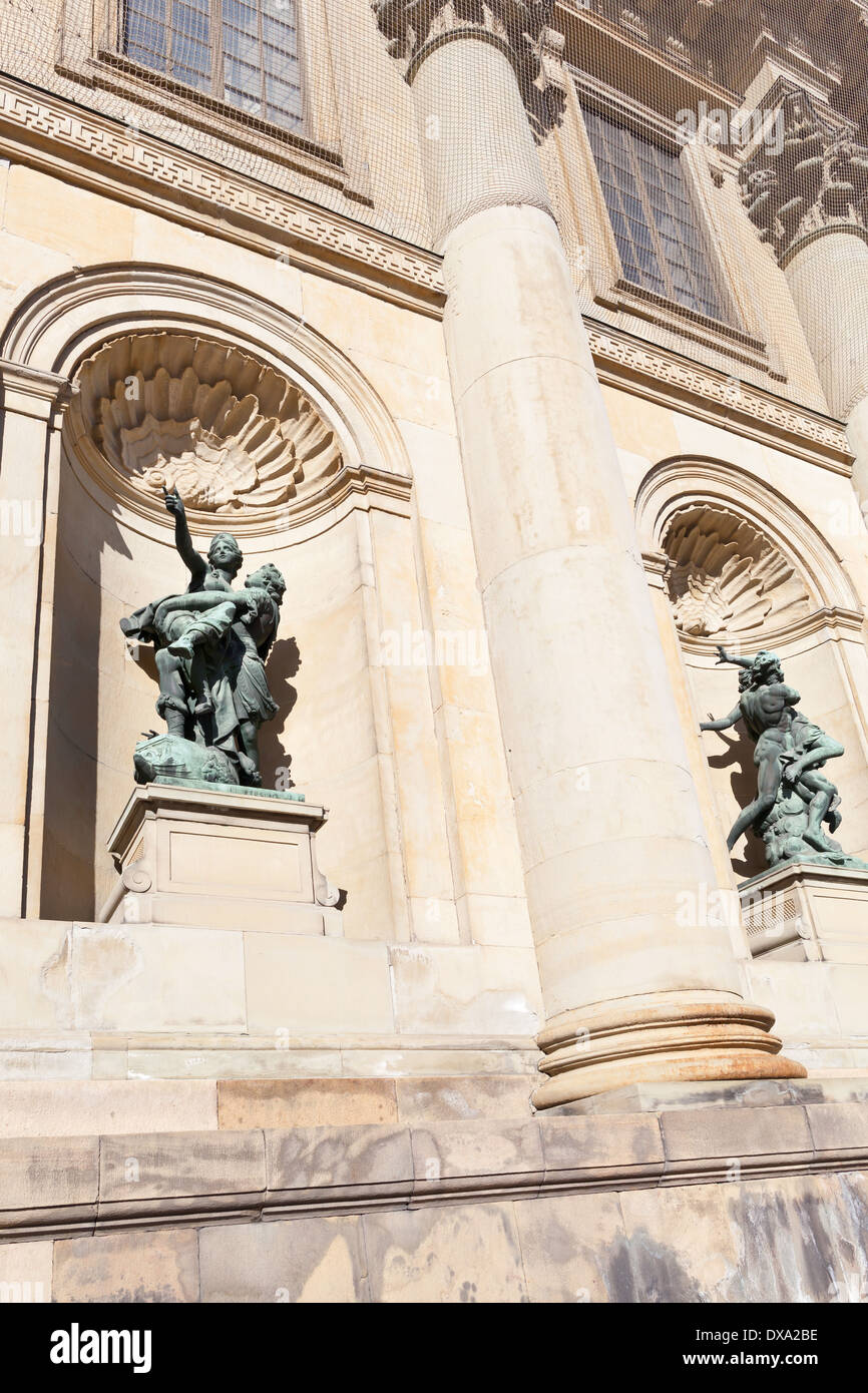 Stockholm Sweden Figures At The Kungliga Slottet The Royal Palace Gamla Stan Stockholm Sweden Figures At The Kungliga Slottet The Royal Palace Gamla Stan