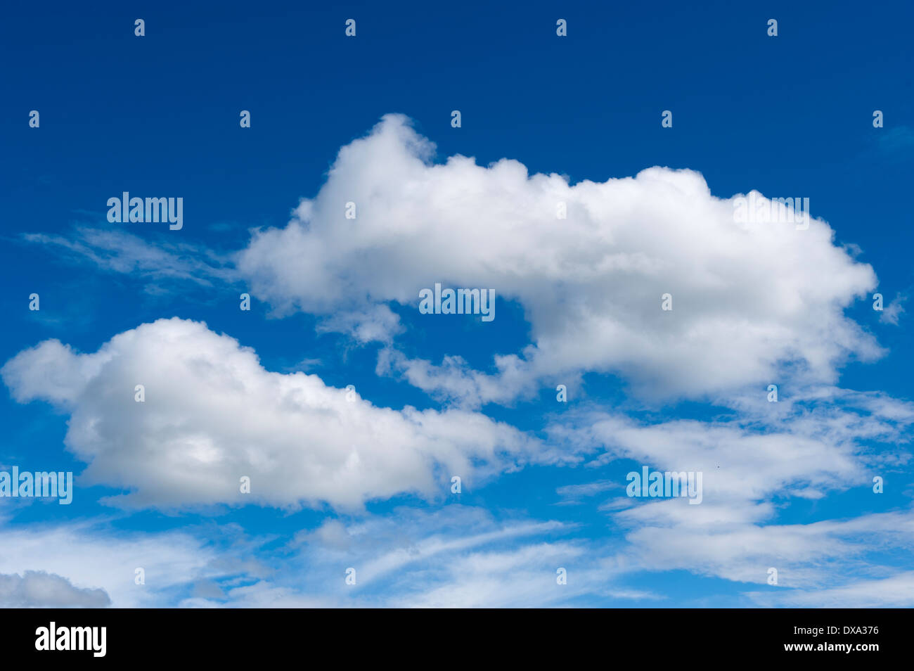 Fluffy white cloud hi-res stock photography and images - Alamy