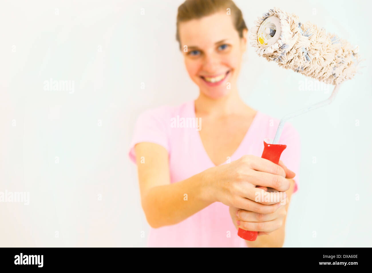 Happy brush hi-res stock photography and images - Alamy