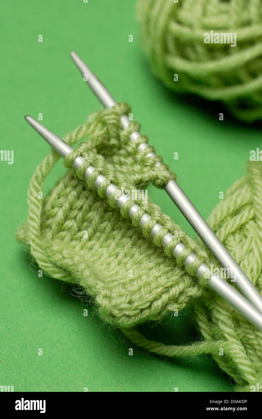 Knitting needles hires stock photography and images Alamy