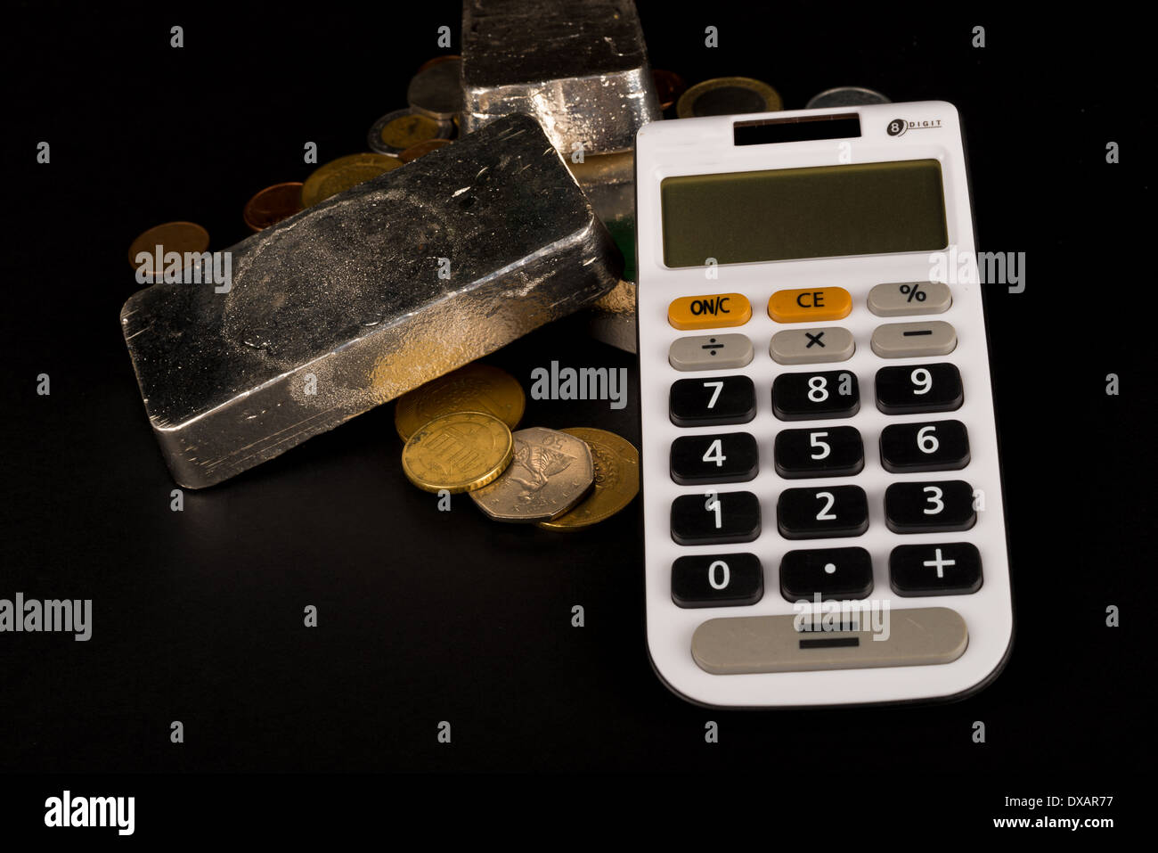 Pure raw silver ingot bars hi-res stock photography and images - Alamy