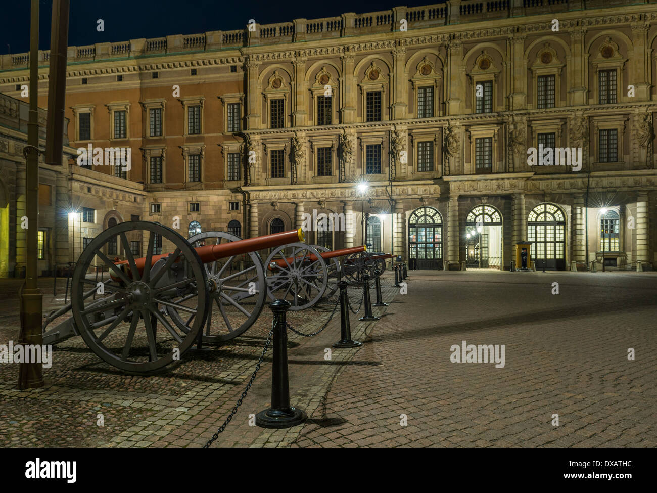 Evening view of cannons in outer courtyard ('Yttre Borggården') of the Royal Palace ('Kungliga slottet'), Stockholm, Sweden. Stock Photo