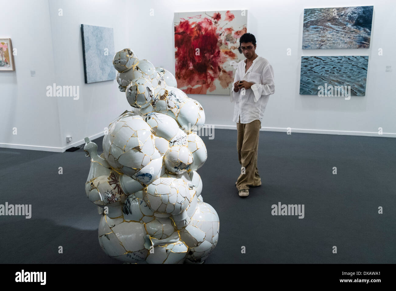 専門ショップ Dubai Alamy - images and photography stock hi-res exhibition art 彫刻・オブジェ
